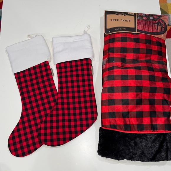 Buffalo Plaid Christmas Tree Skirt and Christmas Stockings - Picture 1 of 4